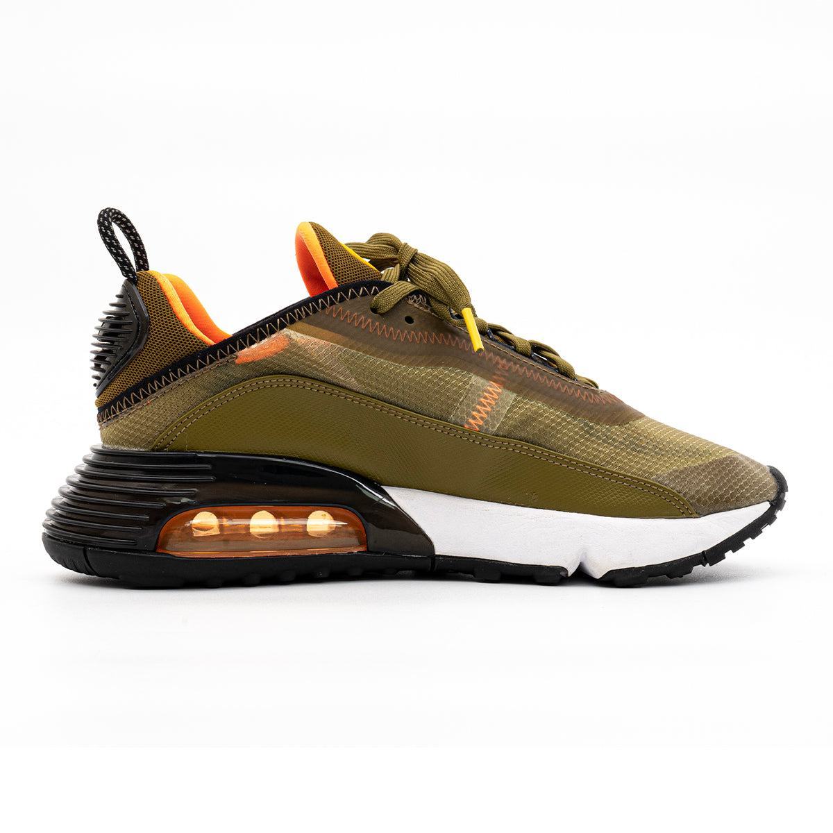 olive nike 2090