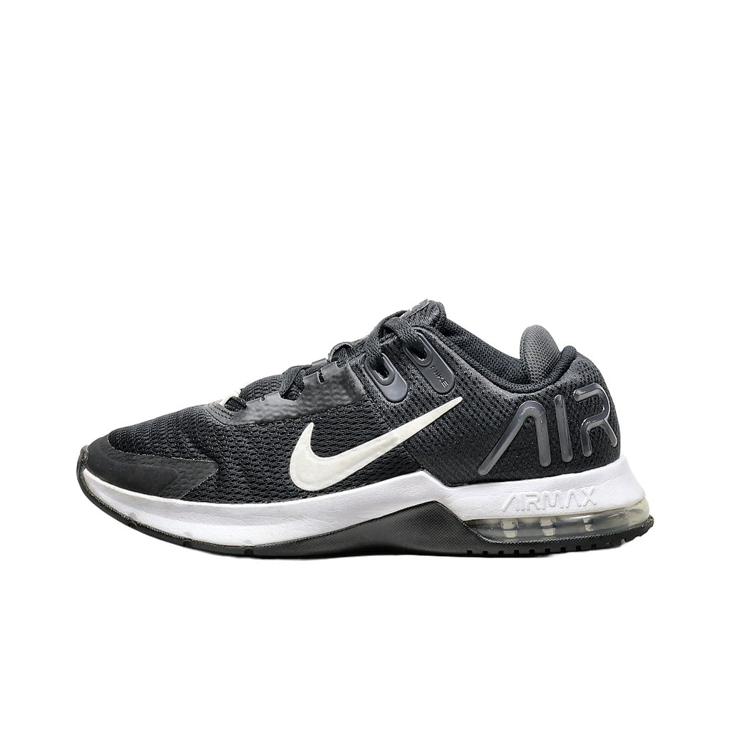 Preloved Nike Air Max Alpha Low-Top Sneakers Fabric Black Color For Men - Flipp UAE