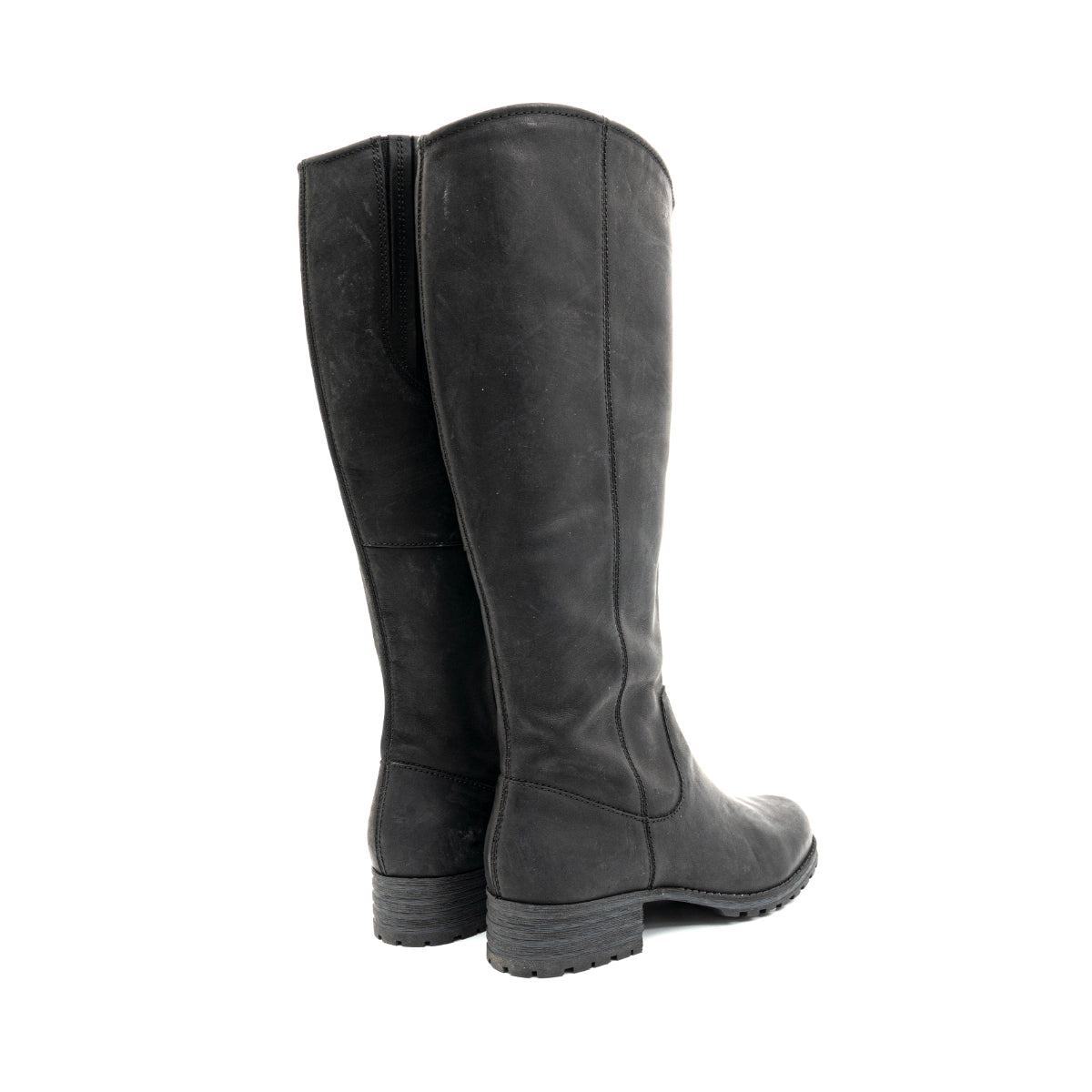 Preloved Clarks Marana Trudy High Boots Leather Black Colour For Women - Flipp UAE