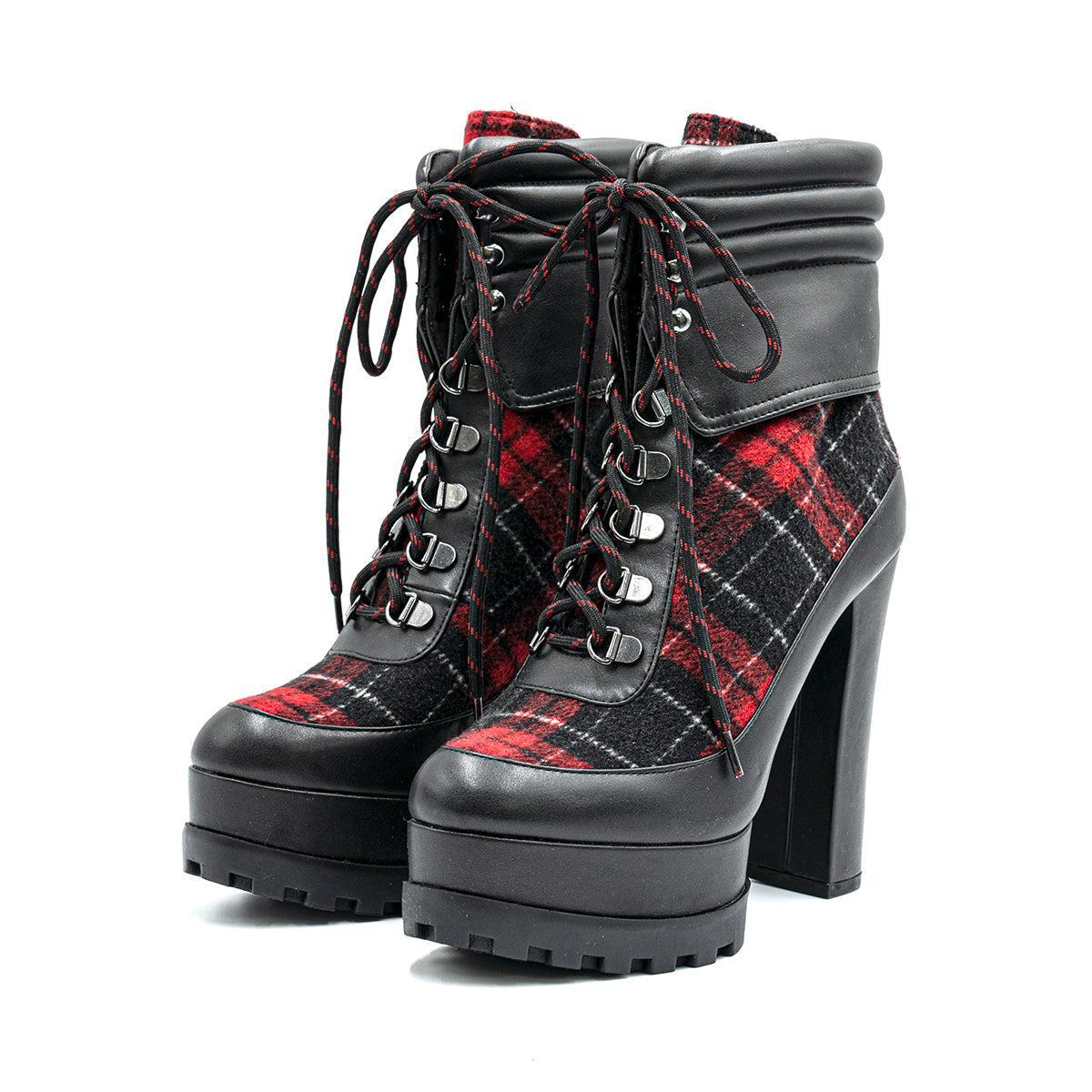 Jessica Simpson Illroy Platform Ankle Boots Leather Black Colour